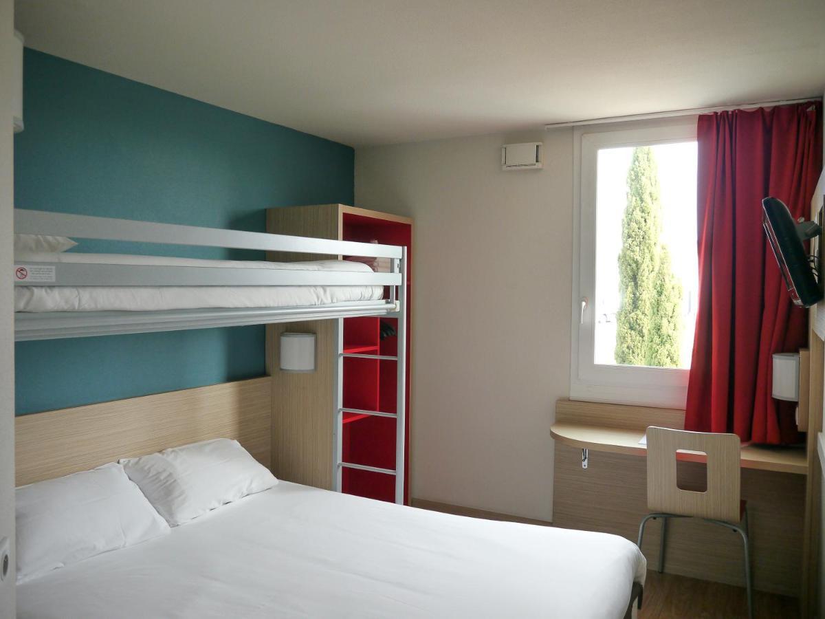 Saint-Avit  Kyriad Direct Mont De Marsan - St Avit מראה חיצוני תמונה