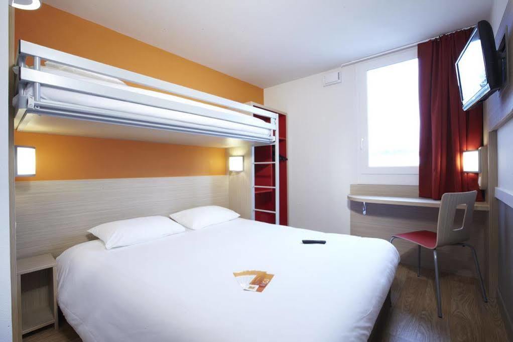 Saint-Avit  Kyriad Direct Mont De Marsan - St Avit מראה חיצוני תמונה